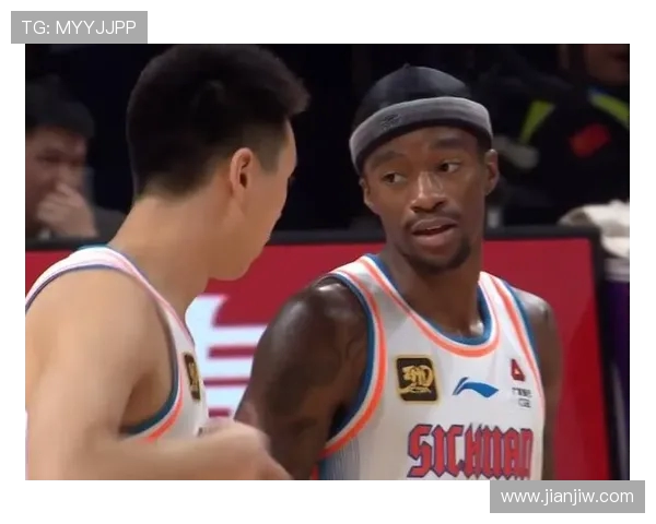 不卖了？四川队可能强行留下萨姆纳，广东队第四外援补强计划落空